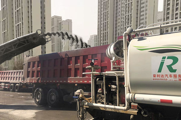 濟(jì)南挖掘機(jī)進(jìn)行租賃要知道哪些事項(xiàng)？